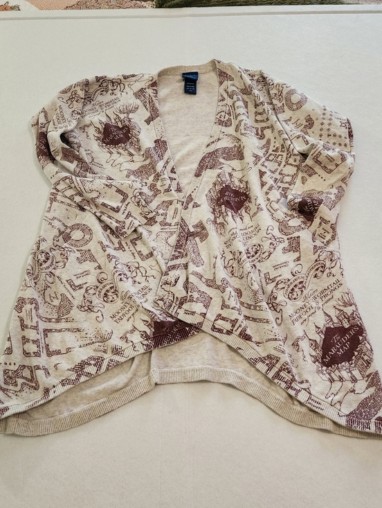Hot Topic Sweaters - Hot Topic Harry Potter Cream and Brown Graphic Open-Front Cardigan Size Medium
